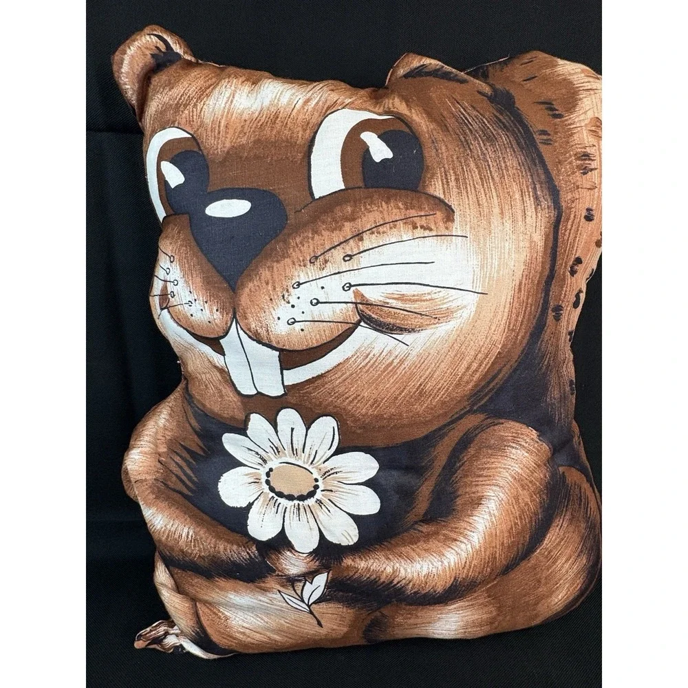 Vintage Beaver With Daisy Shaped Novelty Throw Pillow Daisy 13